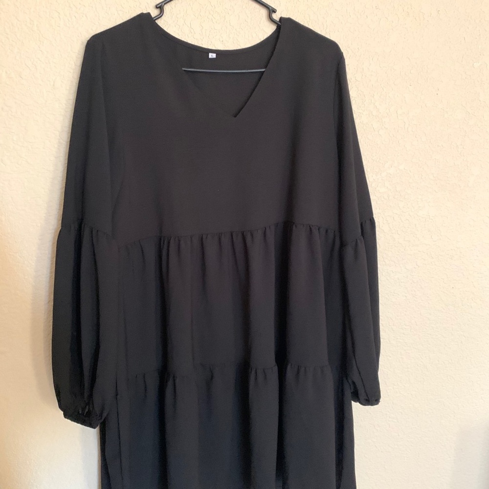 Float black dress